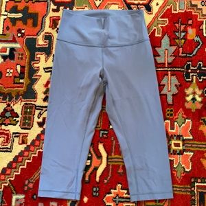 Lululemon, size 6, lavender